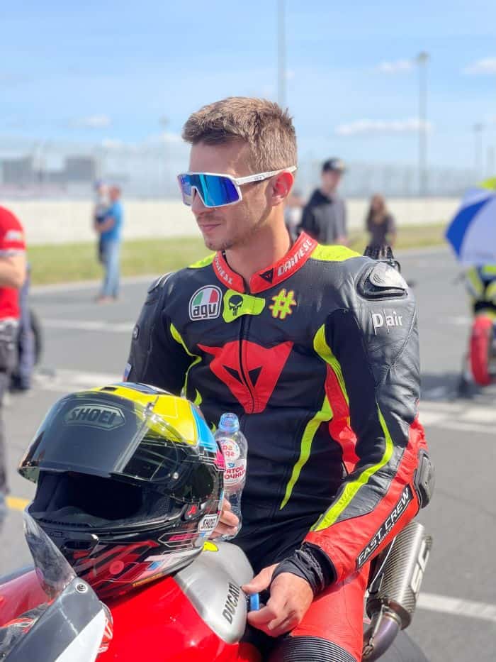 Лучшие солнцезащитные очки для мужчин в 2025 году: гид по стилю, защите и удобству