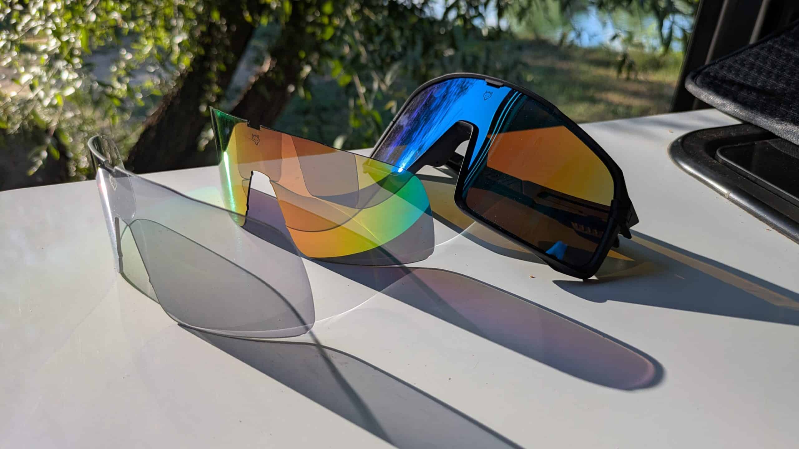 Высококачественные солнцезащитные очки VOLK для активного отдыха и стильных городских образов, обеспечивающие защиту глаз и современный дизайн.